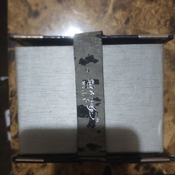 Great condition Men's ED Hardy working watch. With box in fair - Picture 6 of 7